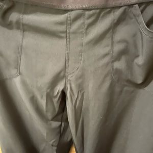 Cherokee infinity scrub bottom